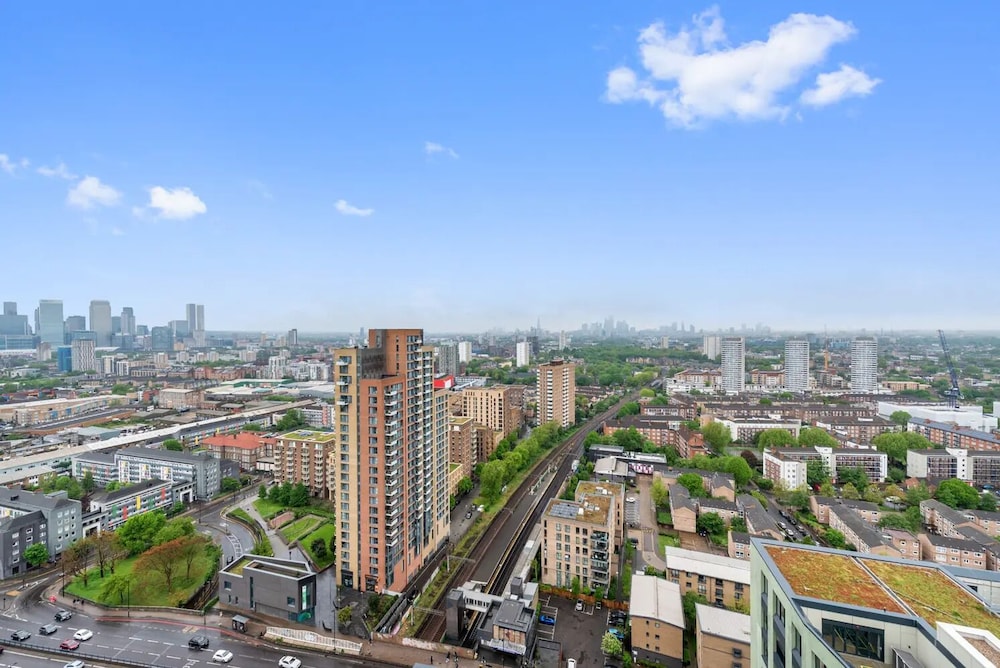 East London Skyline Retreat