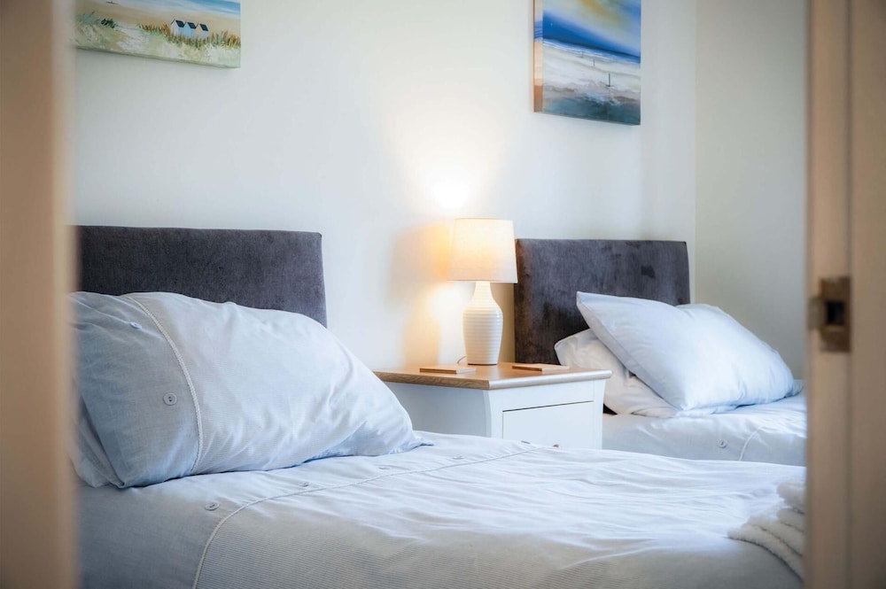 Clover Cottage - 2 Bedroom Cottage - Begelly