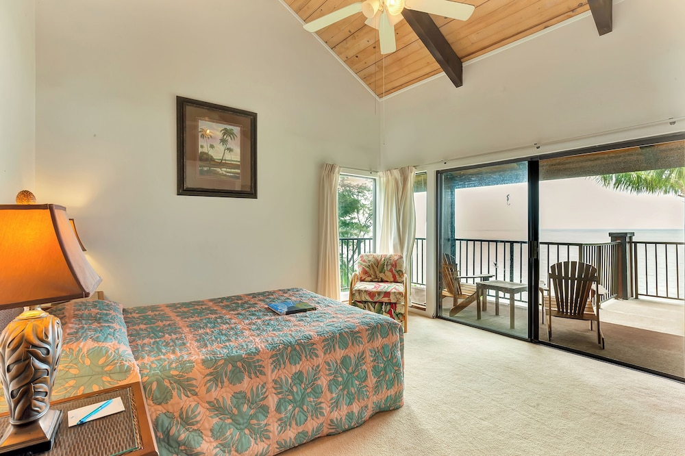 Castle at Moloka'i Shores view 3