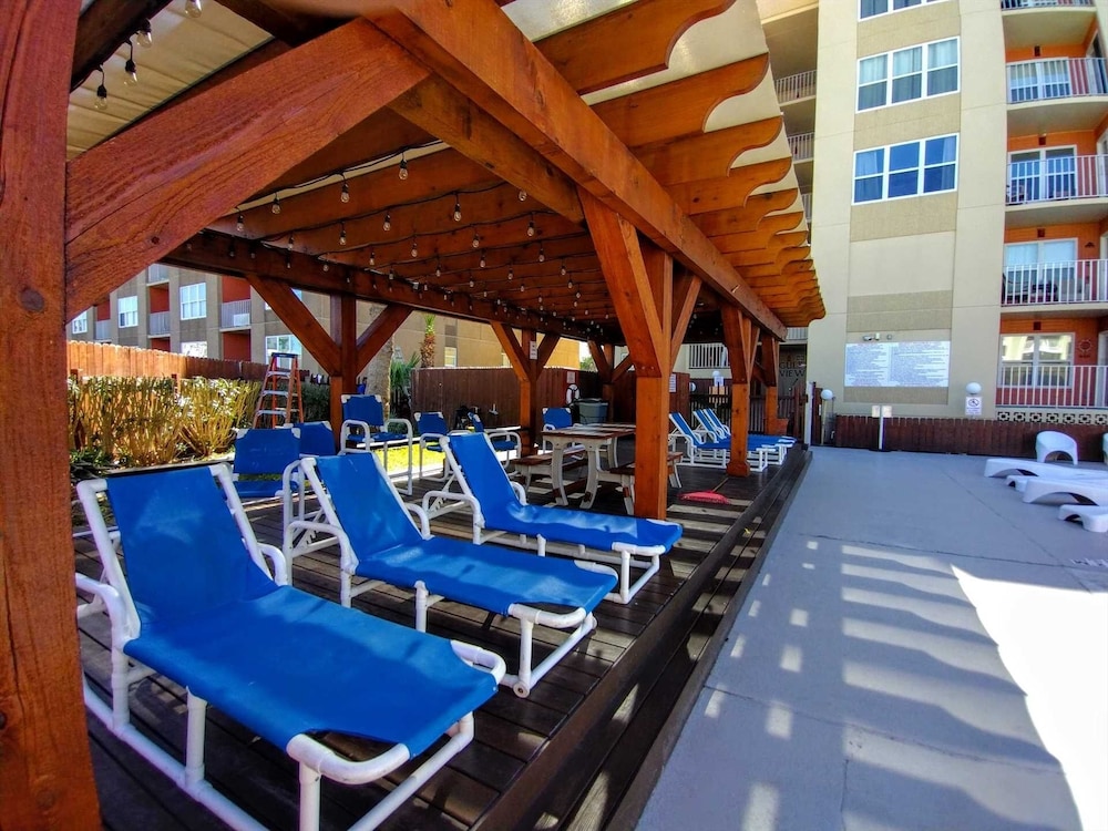 Gulfview I 507 1 Bedroom Condo by RedAwning view 5
