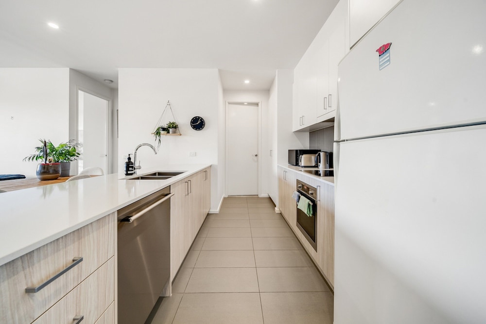 Mountain View City Center Apartment With BBQ