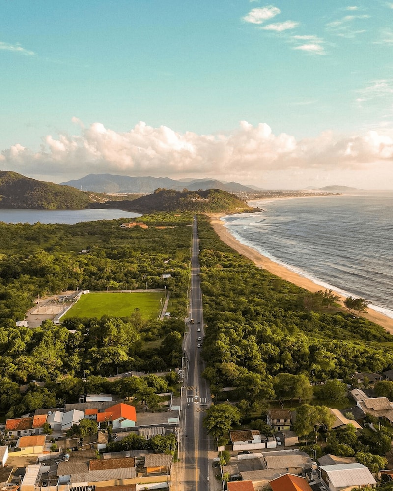 Pé na Areia Encanto da Armação