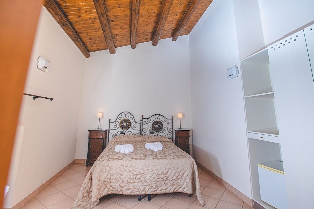 Nuovo Castello Crisilio photo 3