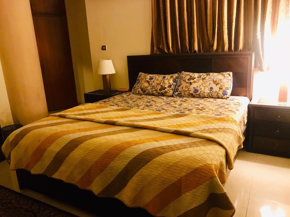 Eden Appartment in Lahore view 2