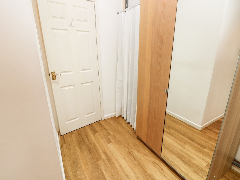 6 Heytesbury Road