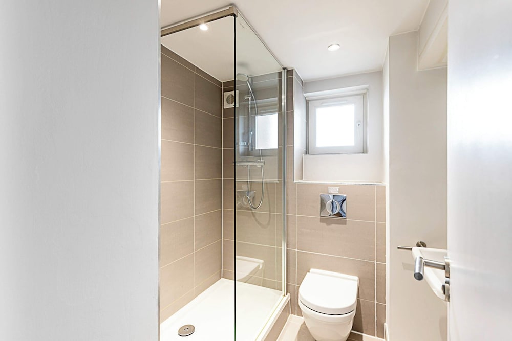 Belgravia Apartment 46