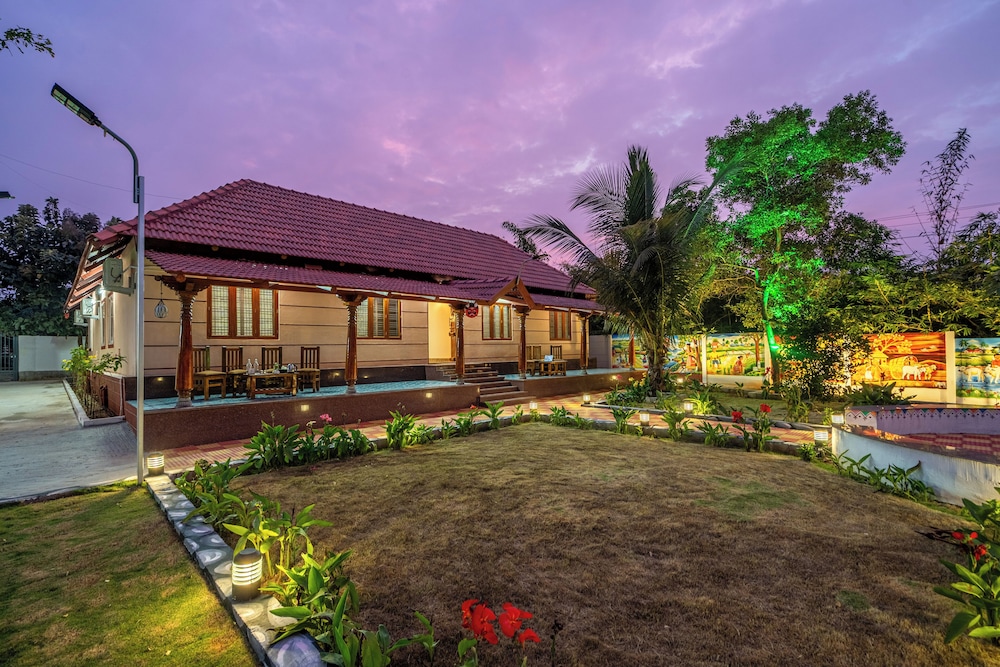 APR Villa by Alaya Stays