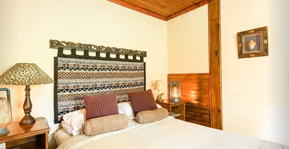 Avoca Private Bushcamp