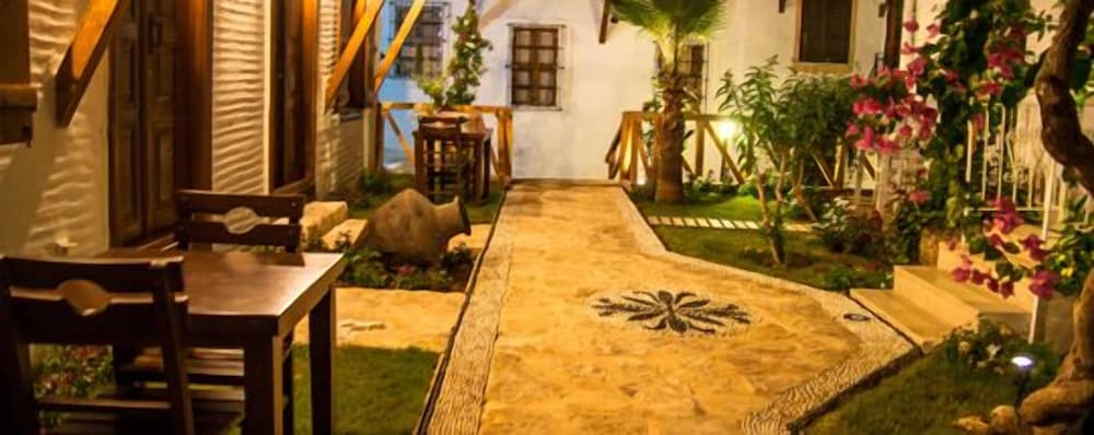 Courtyard Hotel Kalkan