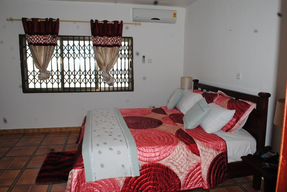 Madison Executive Guesthouse view 4