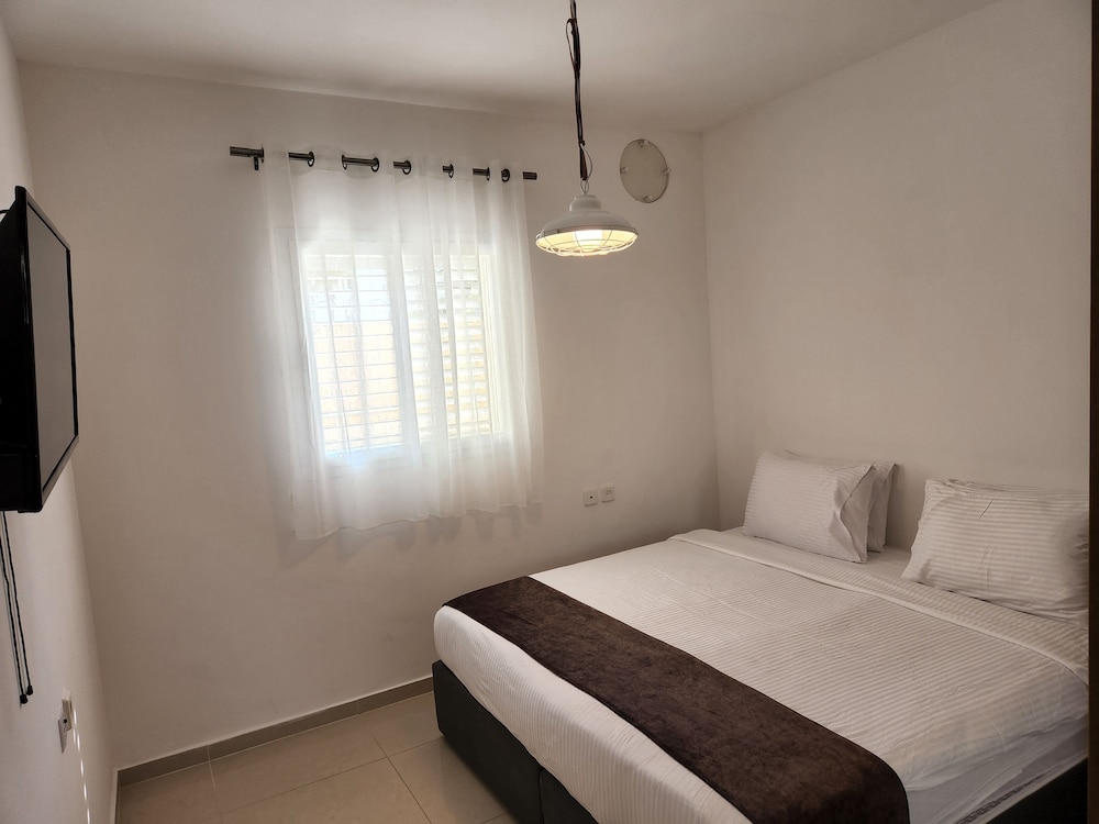 Melony Apartents Eilot Street Al Hyam view 2