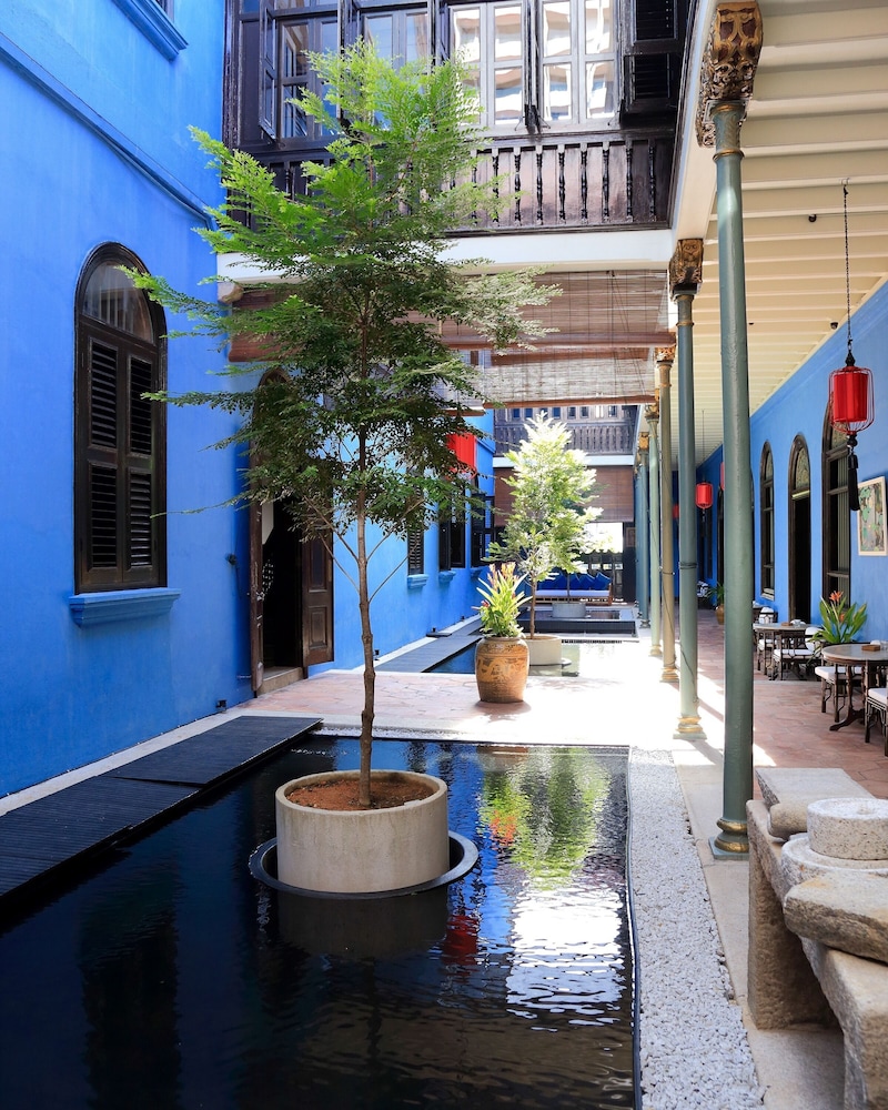 Cheong Fatt Tze - The Blue Mansion 134