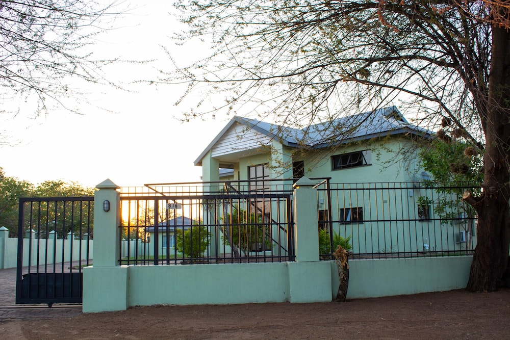 Staybridge Kasane Resort & Spa