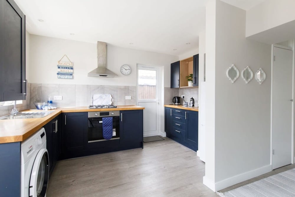 Sussex Seaside Home 200m to Beach