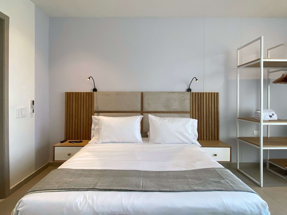 w Grandiose 2BR w Lovely Terrace in CTG