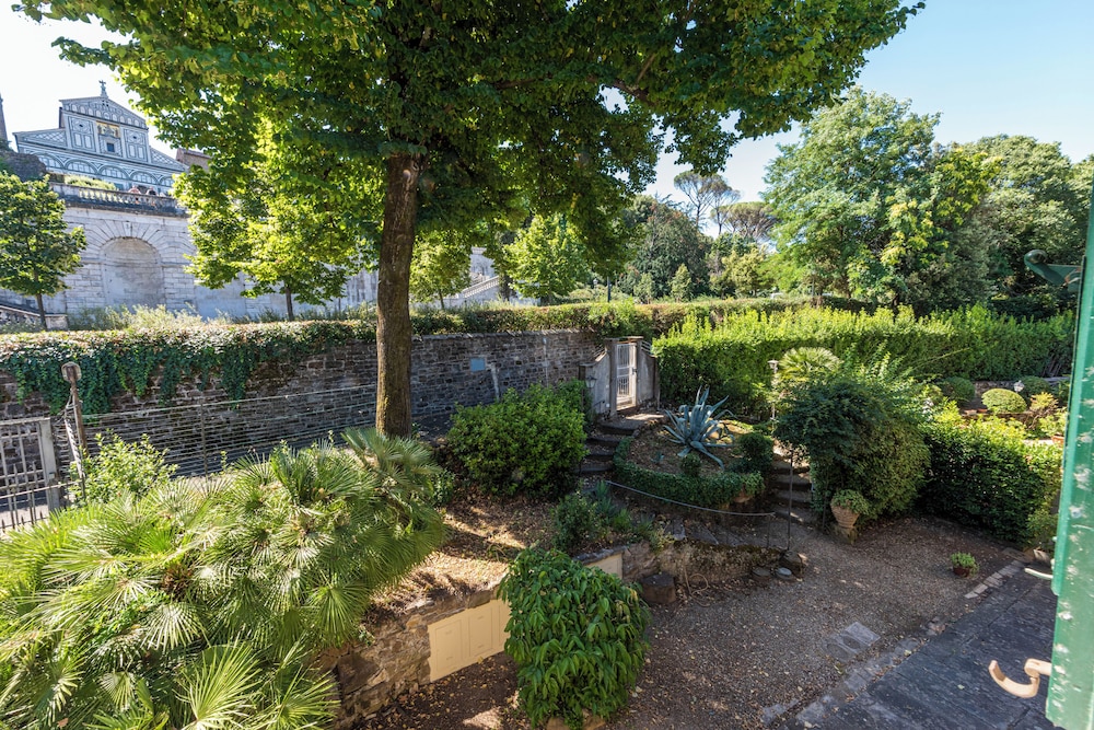 Florence Belvedere by MMega