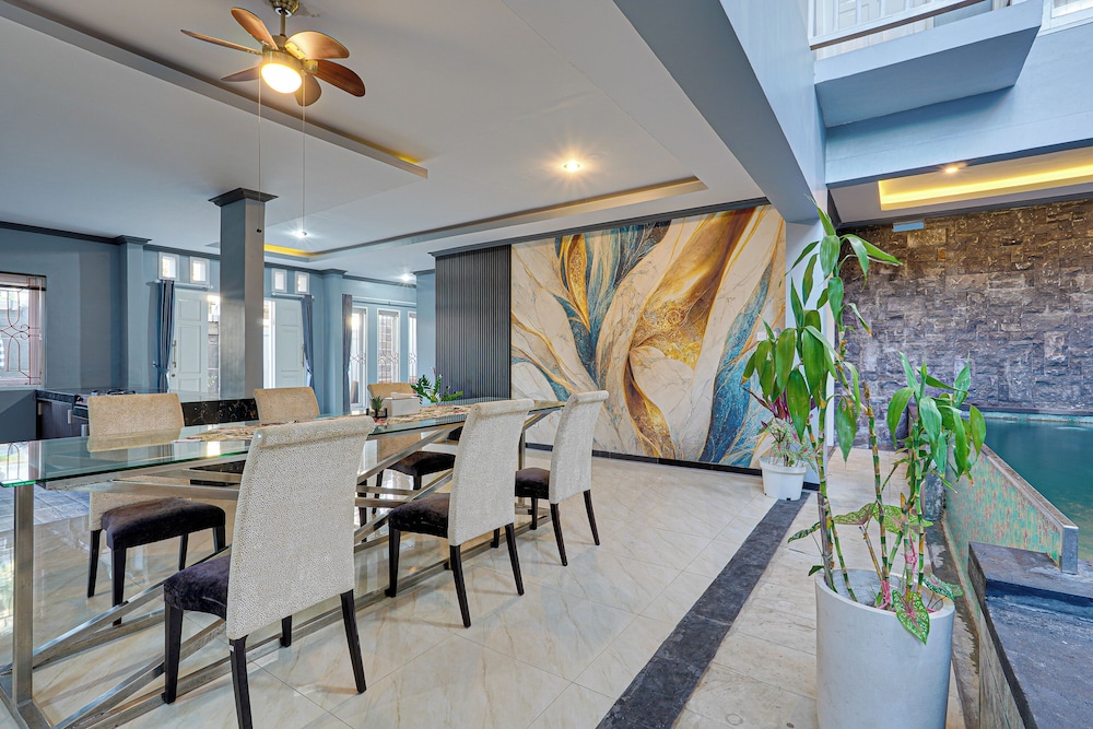 Villa Master Residance
