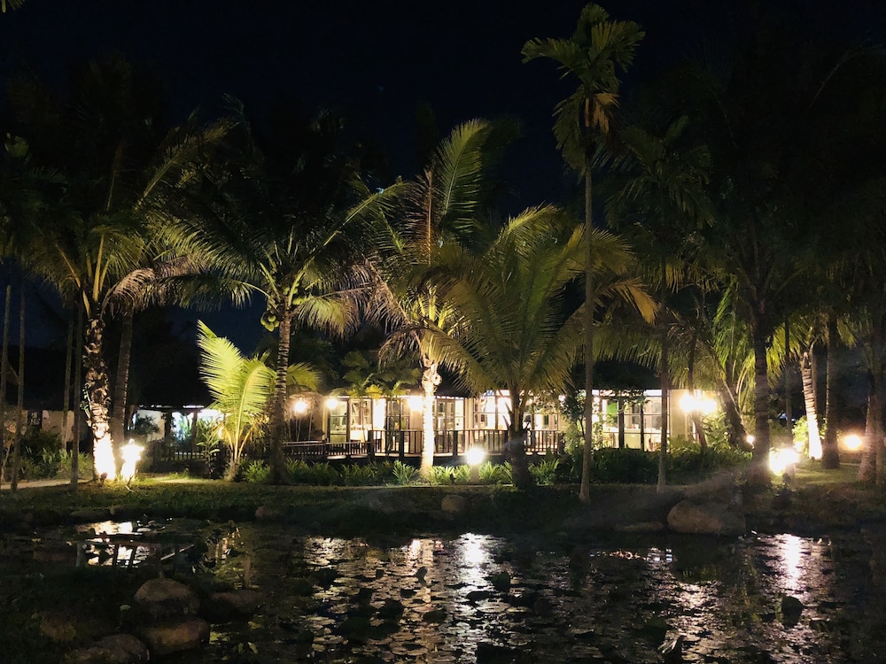 Suwannatara Resort