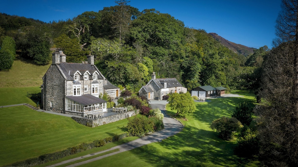 Tan Llan