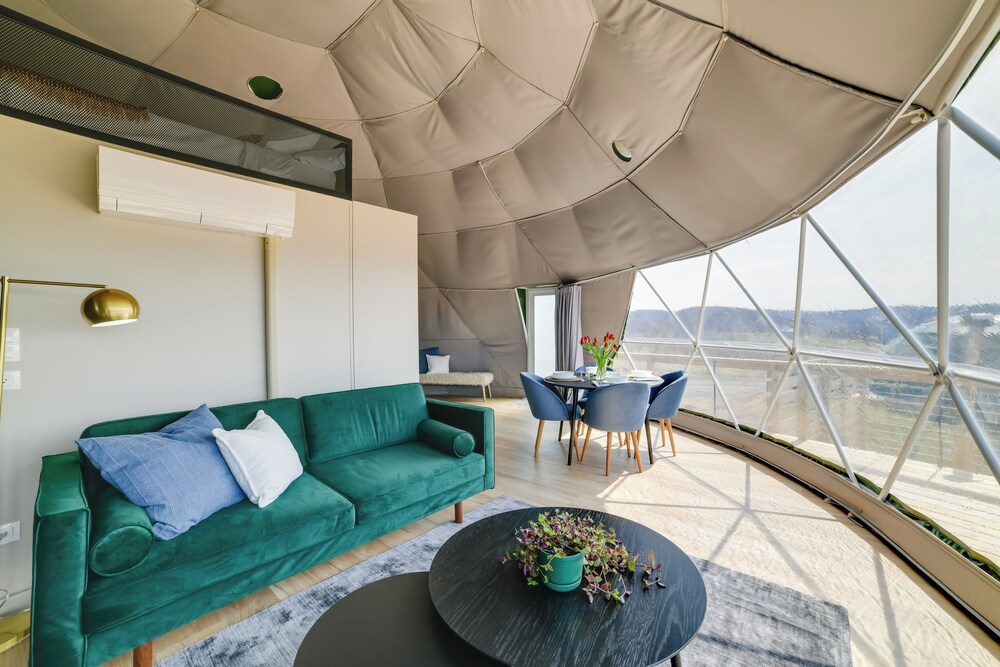 Catskills Glamping at The Deer Dome in Franklin!