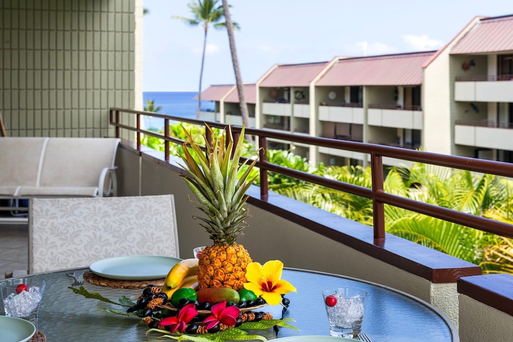 2br, 2BA Condo Across From Magic Sands Pool, AC, Tennis & Bbqs - Vrkcv
