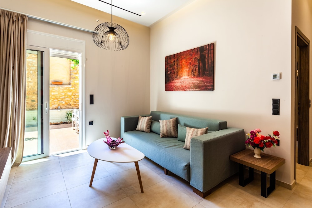 Kalamata Cosy Haven Hidden Gem In the City Center