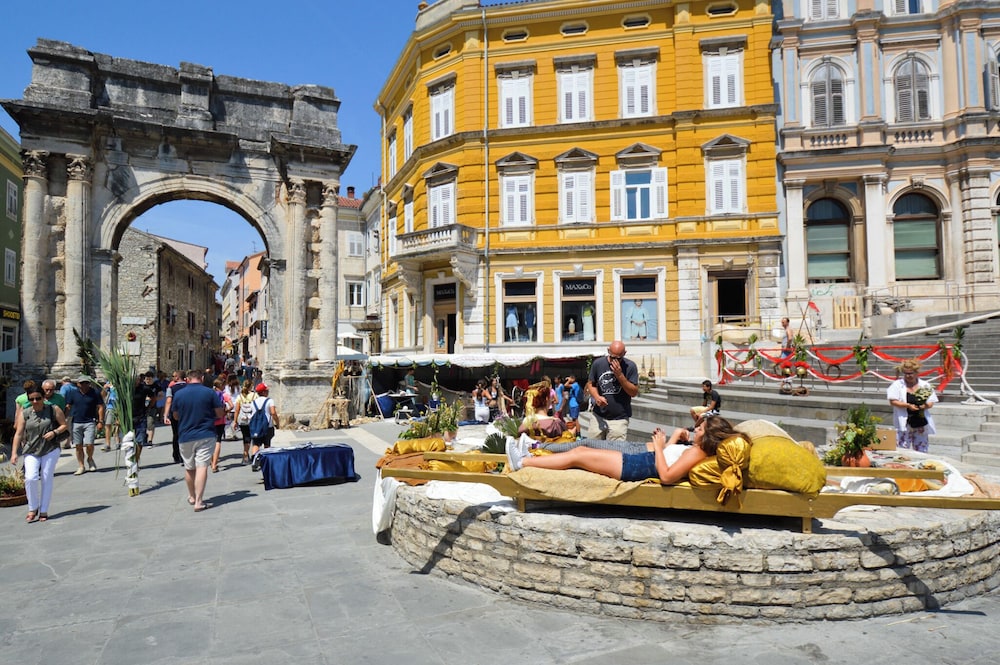Apartments Pjescana Uvala/istrien 11044