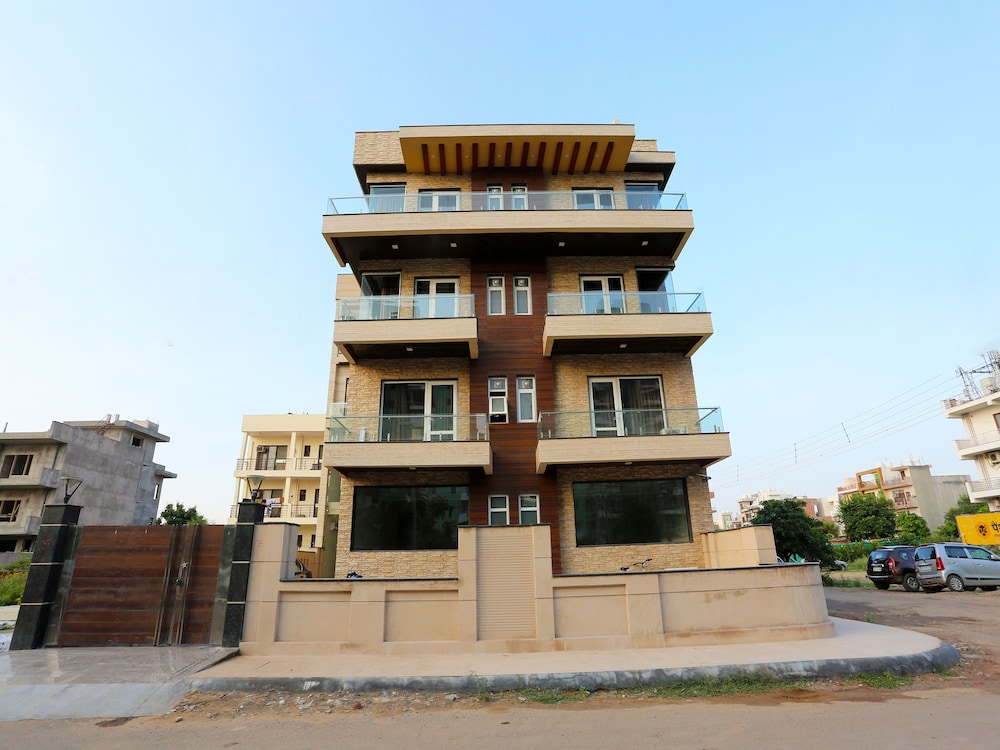 OYO 14330 Wow Homes