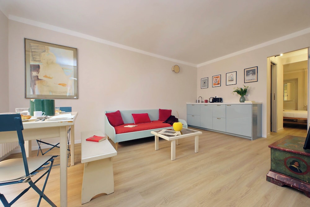 Monti Studio