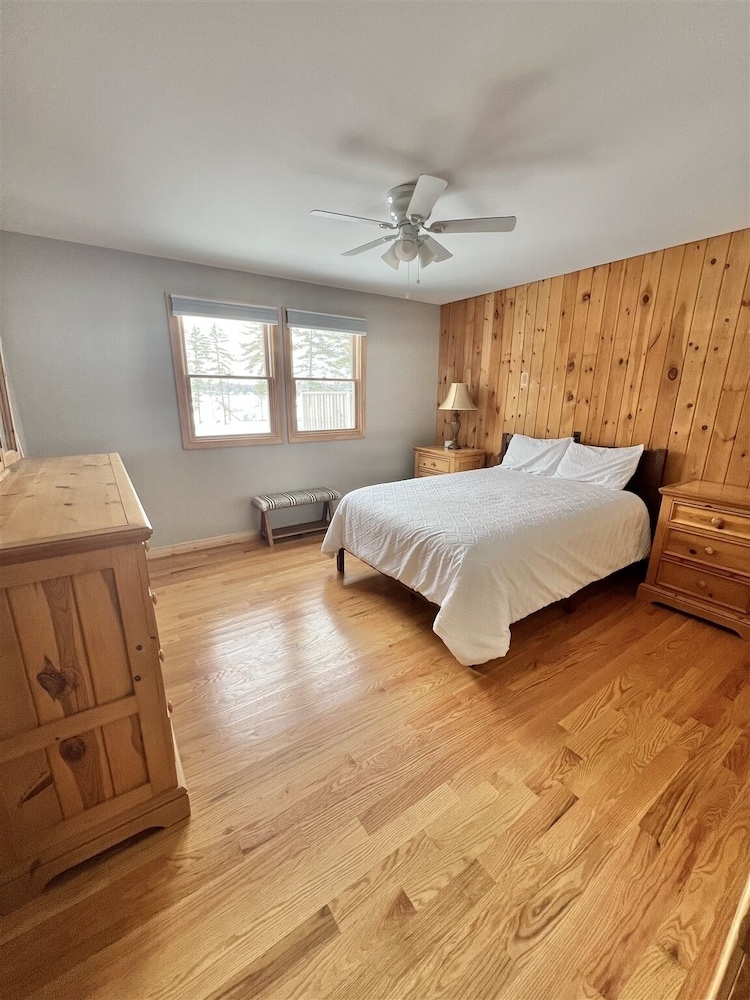 Loons View Limit 20 5 Bedroom Home