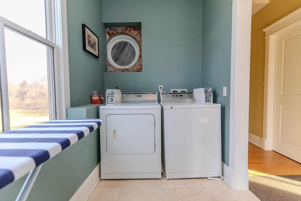 Furness Mansion - Property Image 21