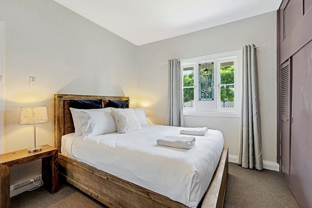 Nineteen - Your Innkeeper Mudgee view 2