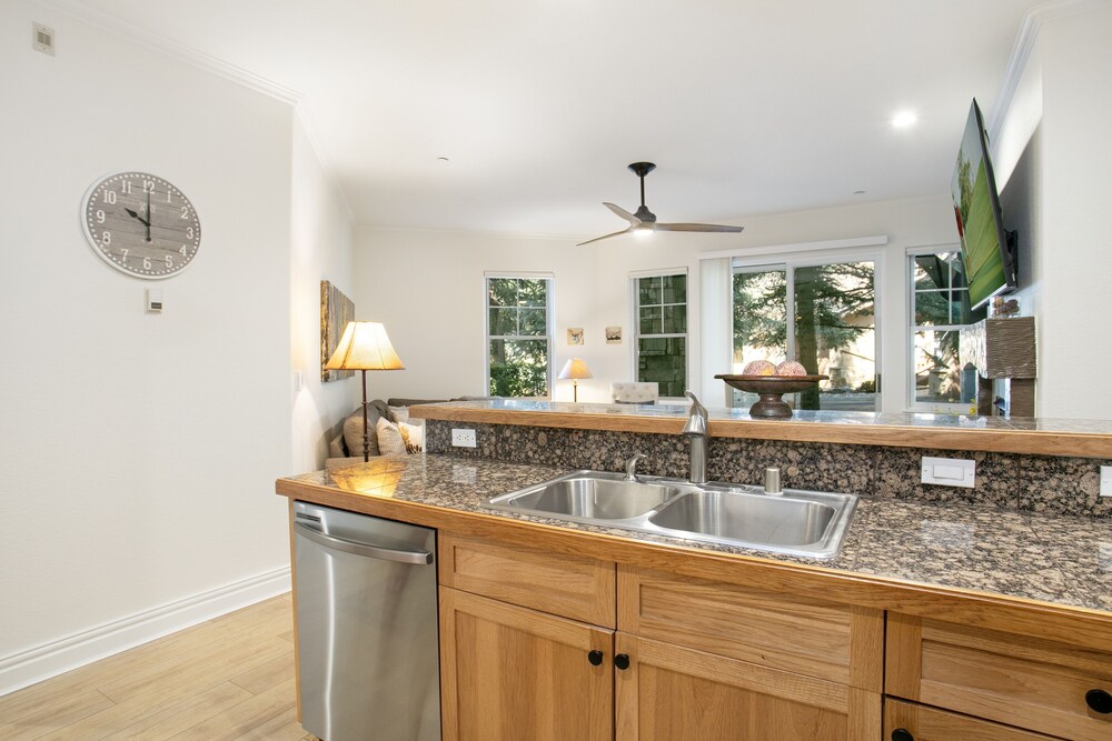 104 Lodge At Brookside 2 Bedroom Condo by RedAwning - Property Image 21