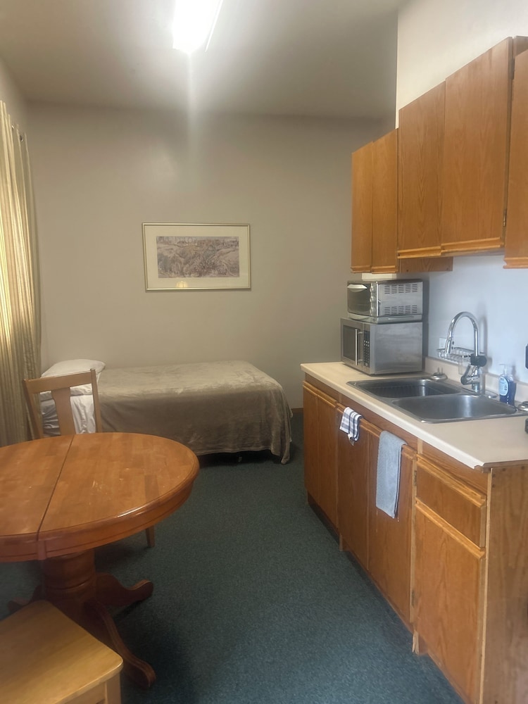 Greenhead Motel