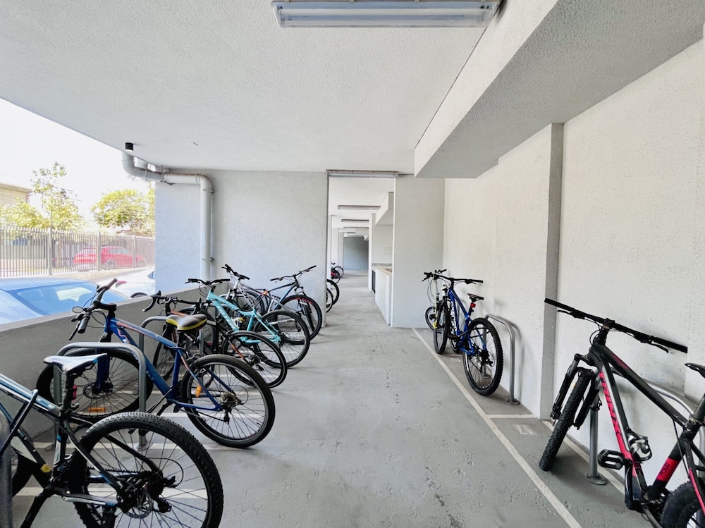 Urbano Plaza Vespucio Laundry Parking Pet Pool