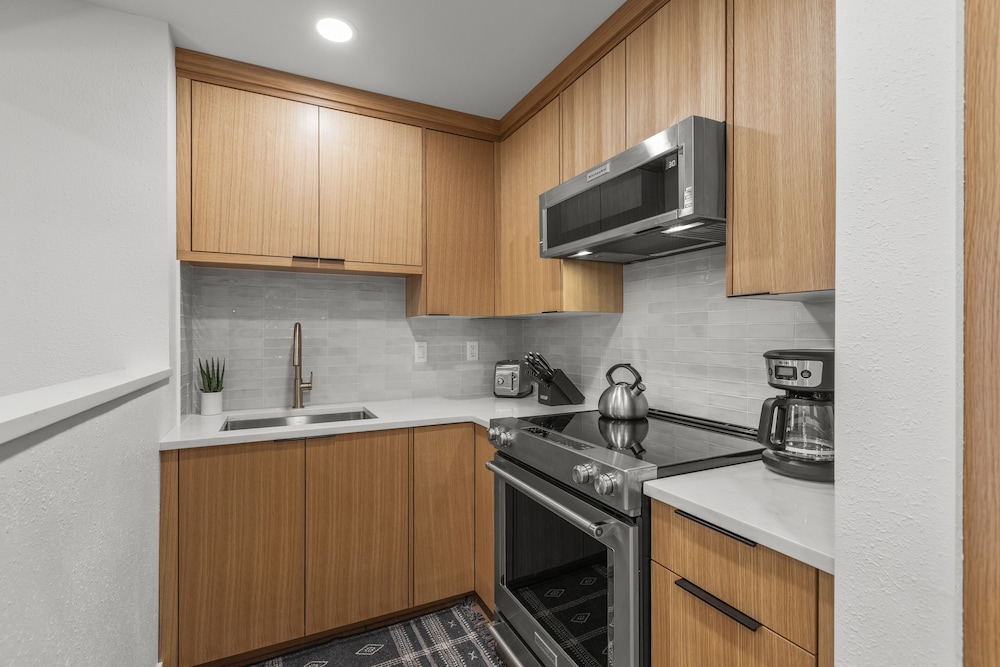 Park City Ski Resort Snow Flower Vacation Condos