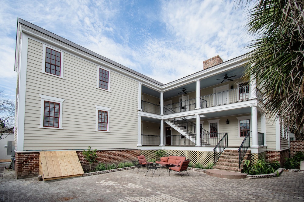 Printmaker's Inn