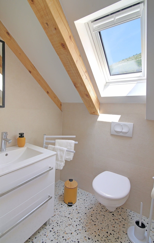 Vicina Summer Apartments - One Bedroom Apartment With Sea View