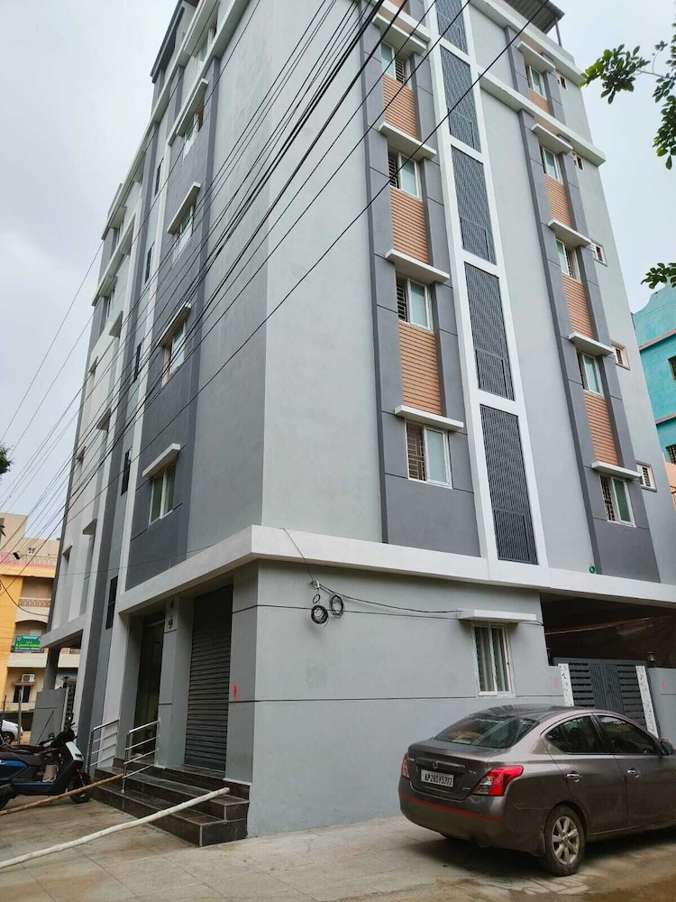 Sri Ganesh Grand