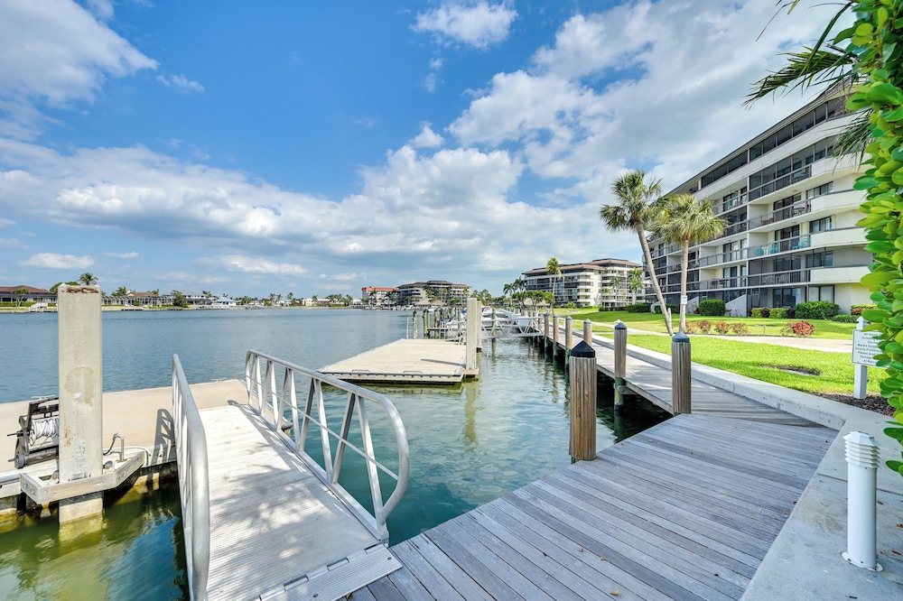 Direct Beach Access: Marco Island Resort Condo!
