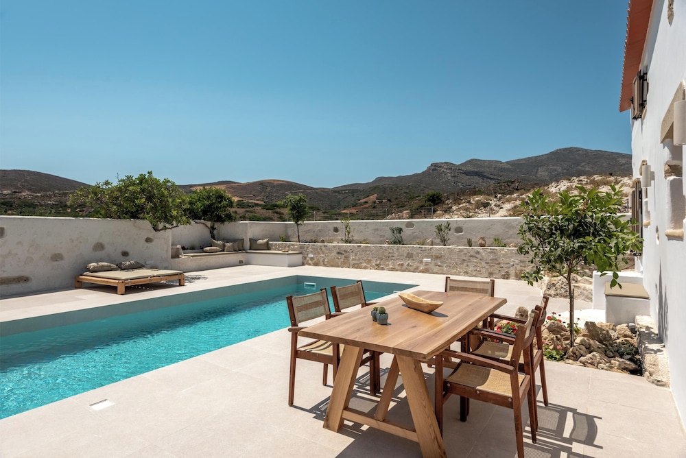 Villa Froudi