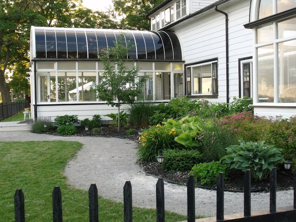 Stevenson Inn & Spa