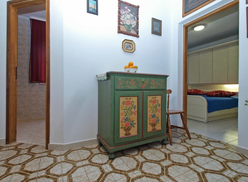 Photo 28
