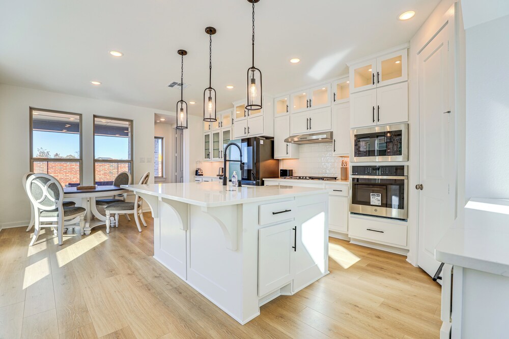 Patio & Fenced Yard: Quiet Home in Katy!
