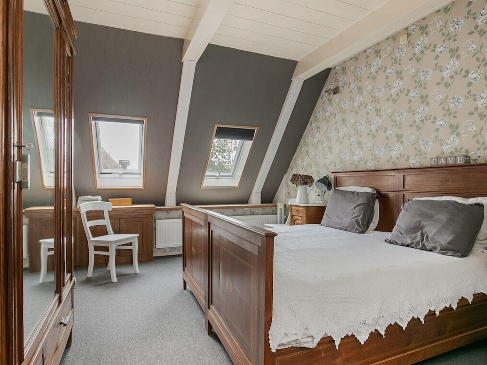 Chalet in Ternaard Near Heritage Site