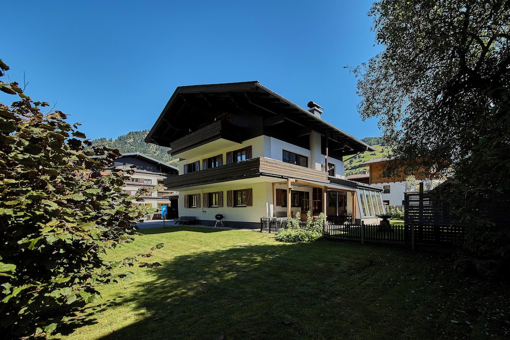Apartments Enzian