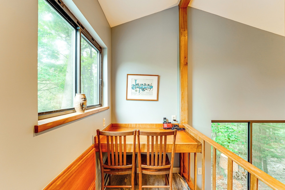Walk to Semi-private Beach: Lake Michigan Getaway