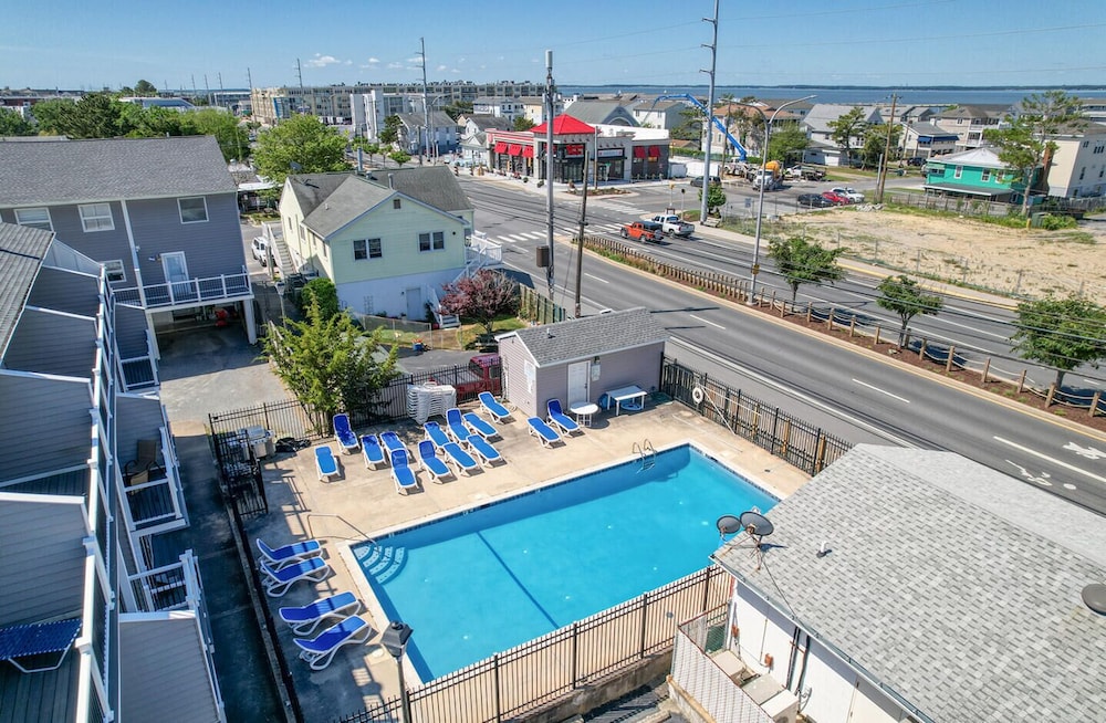 Seabreeze Village 5