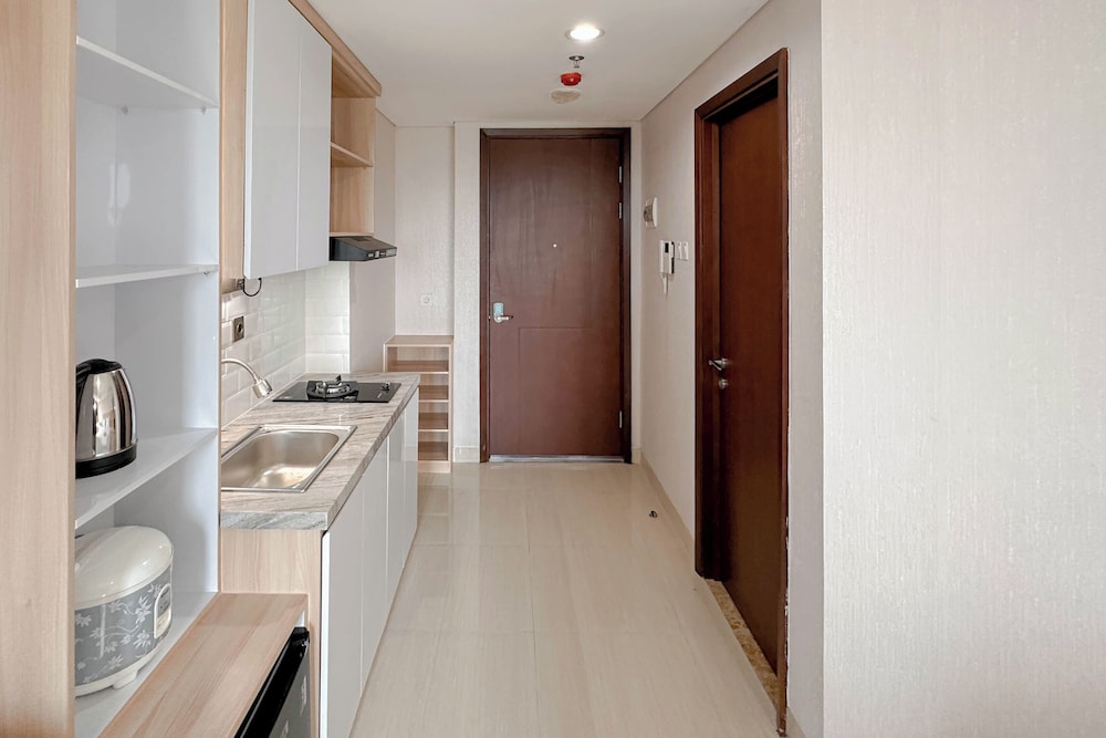 Studio Modern Style at Grand Sungkono Lagoon Apartment