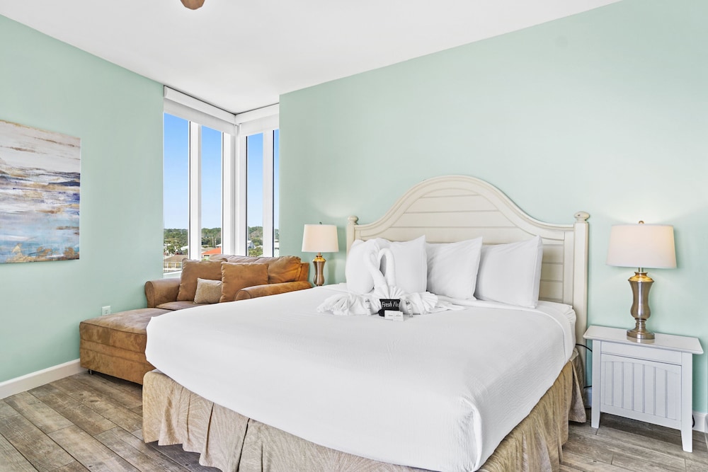 Splash Beach Resort by Panhandle Getaways